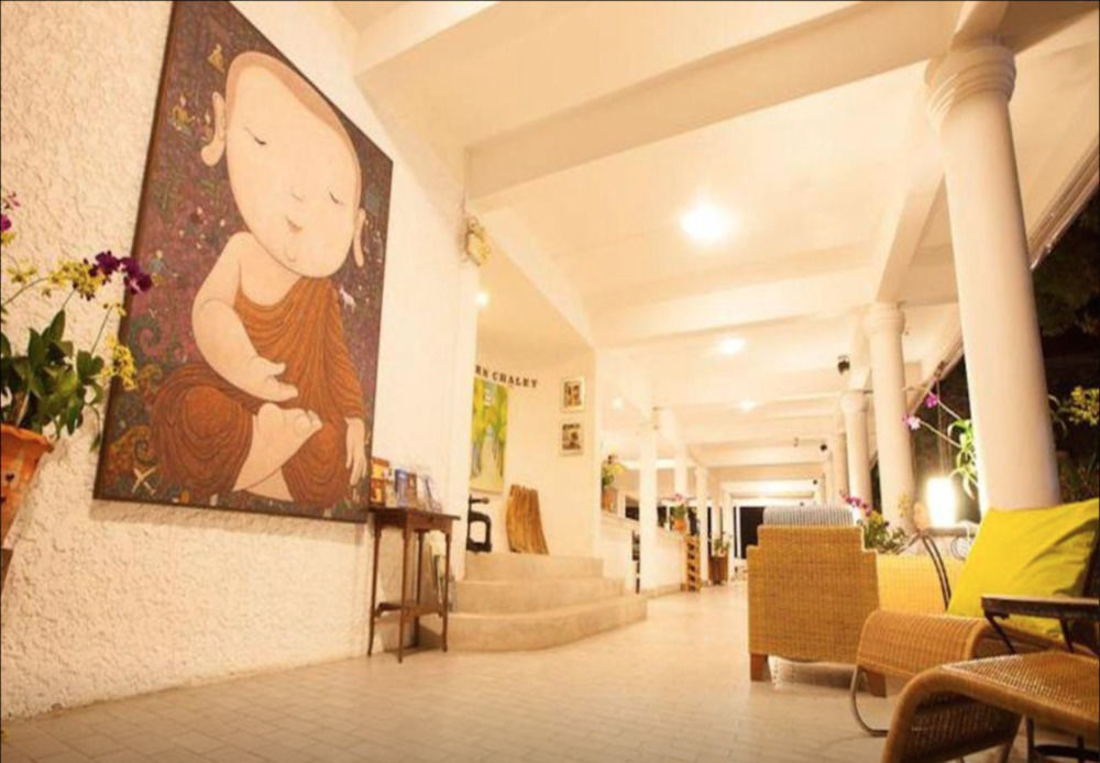 Nern Chalet Beachfront Hotel Hua Hin Exterior photo